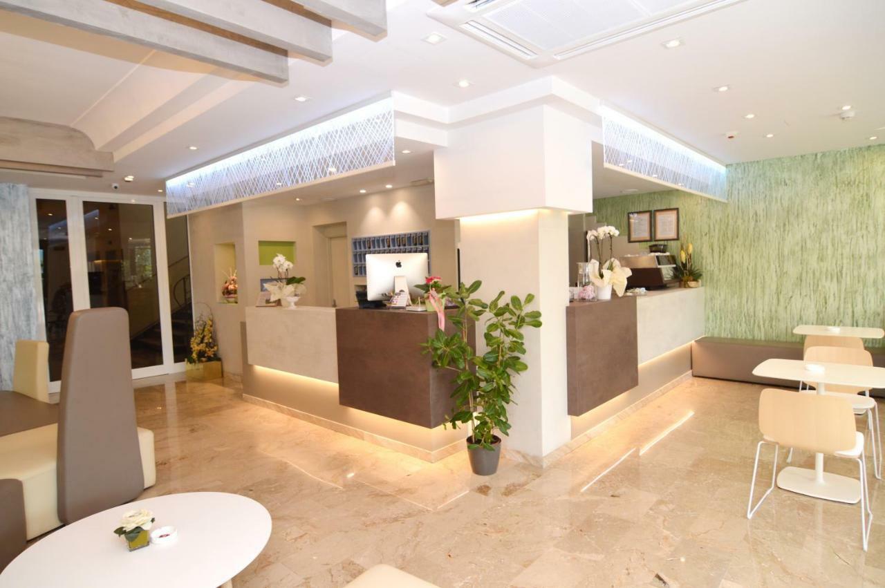 Hotel Adele Bellaria-Igea Marina Ngoại thất bức ảnh