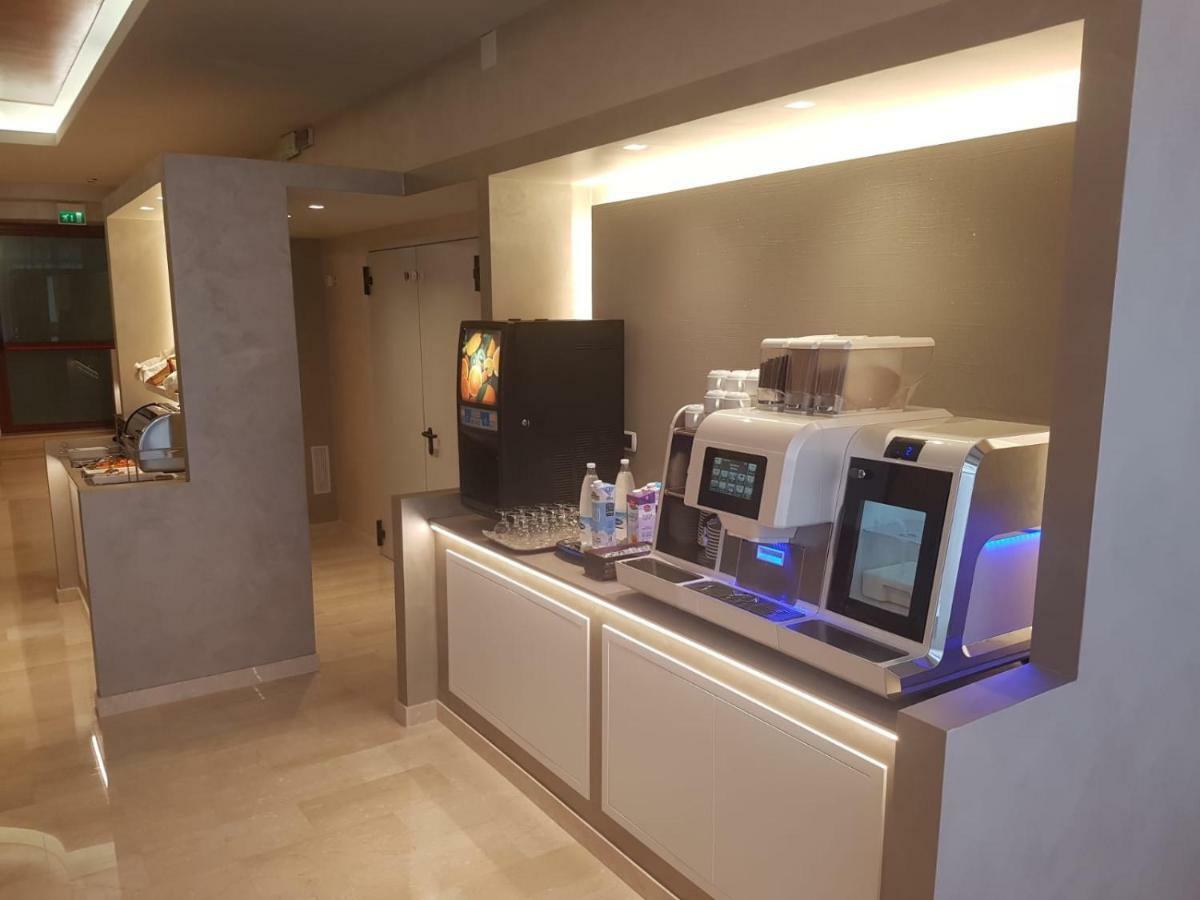 Hotel Adele Bellaria-Igea Marina Ngoại thất bức ảnh