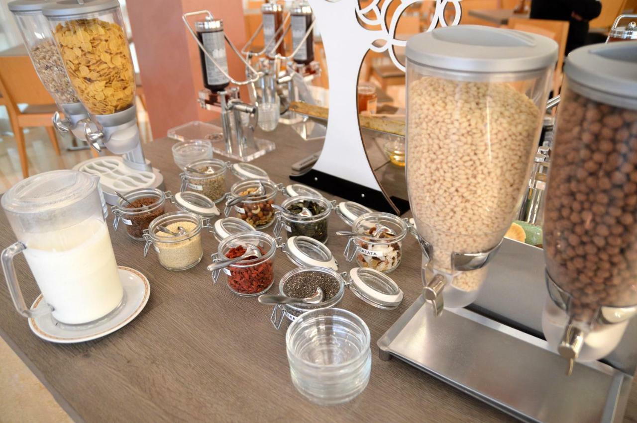 Hotel Adele Bellaria-Igea Marina Ngoại thất bức ảnh